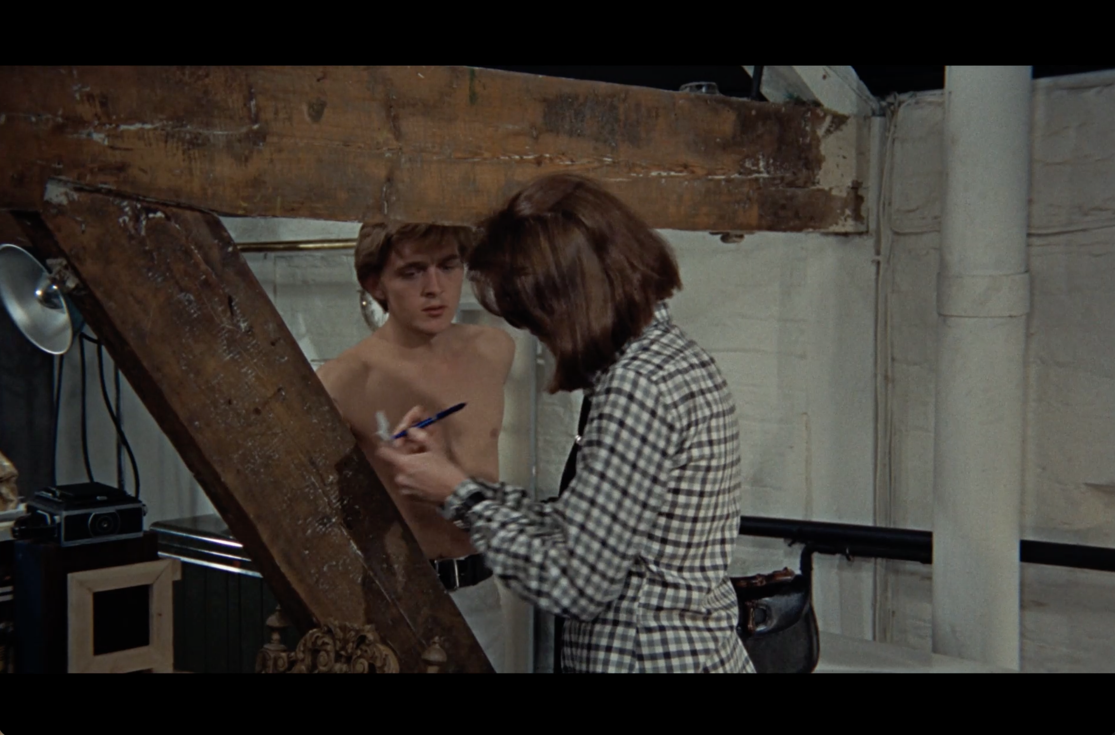 The final tennis match: watching those who watch